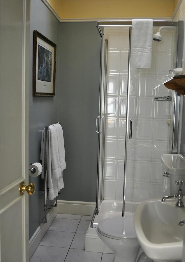Highfield House Guesthouse Trim Habitación foto