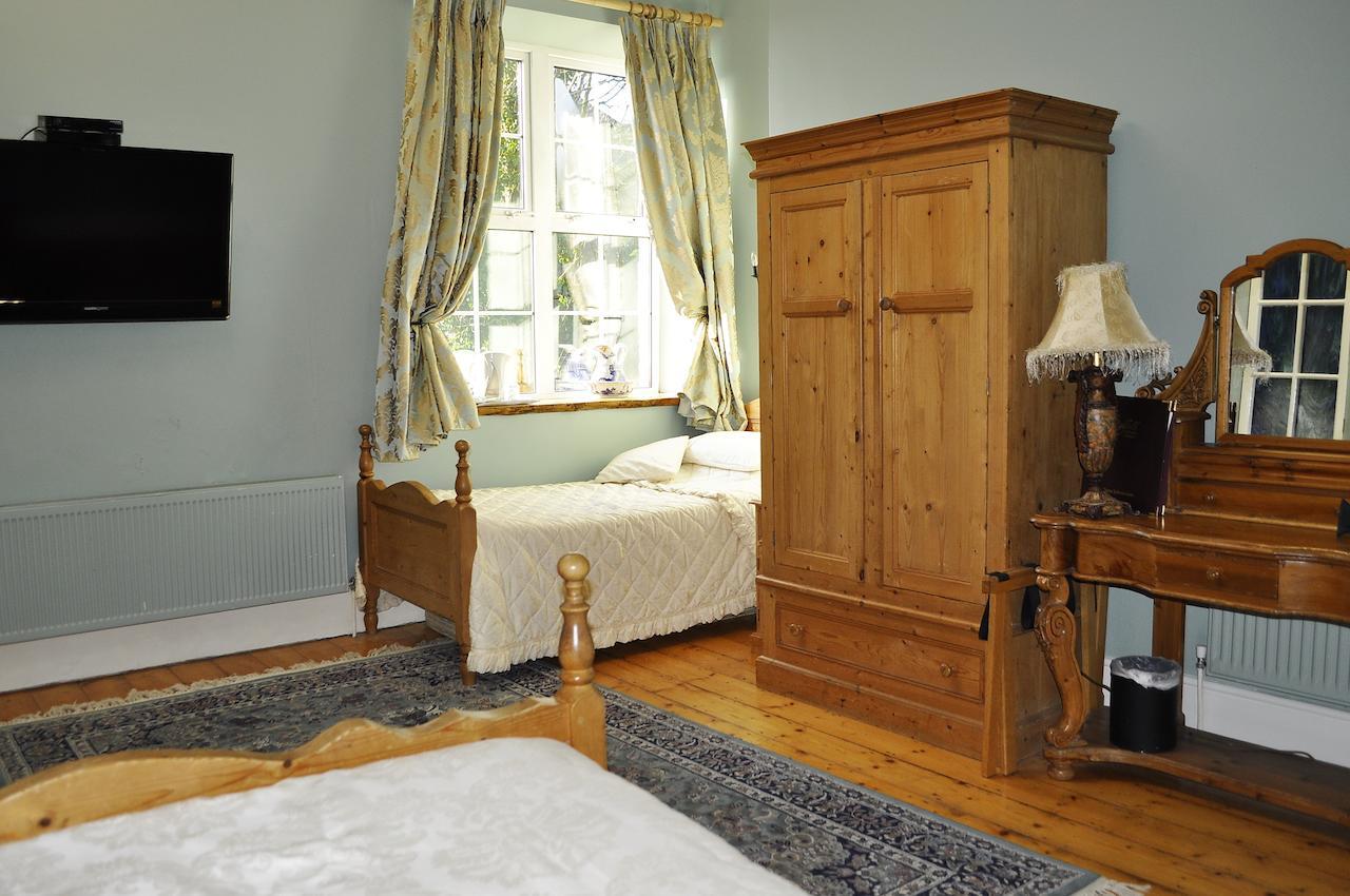 Highfield House Guesthouse Trim Habitación foto